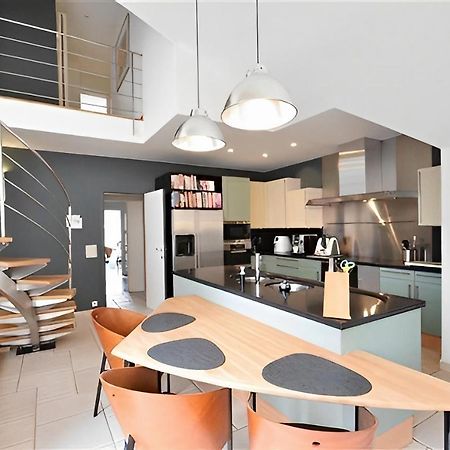 Big And Comfortable Triplex In Knokke Exterior foto